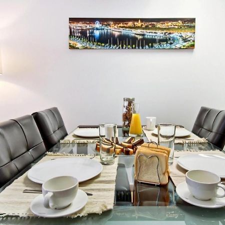 Apartmán Amplio Piso Con Terraza Màlaga Exteriér fotografie