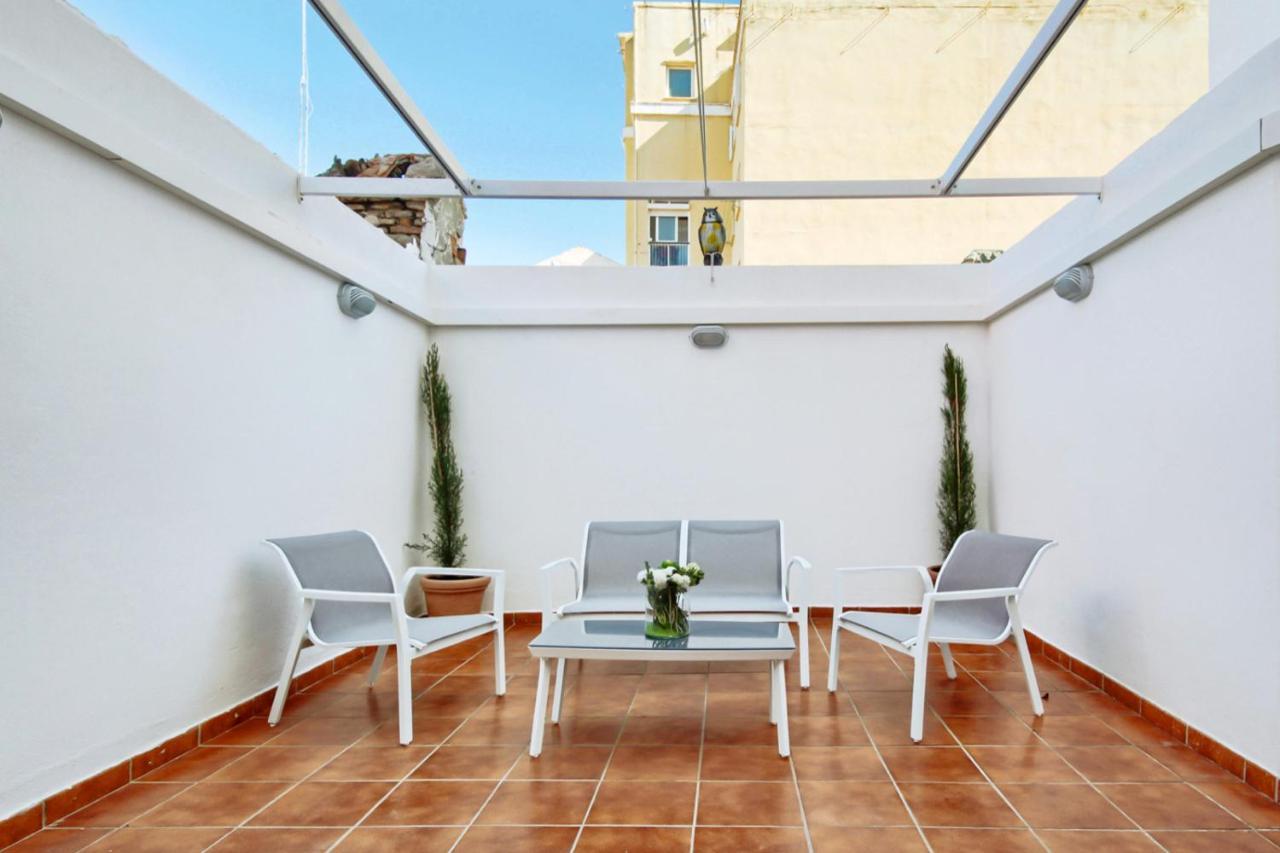 Apartmán Amplio Piso Con Terraza Màlaga Exteriér fotografie