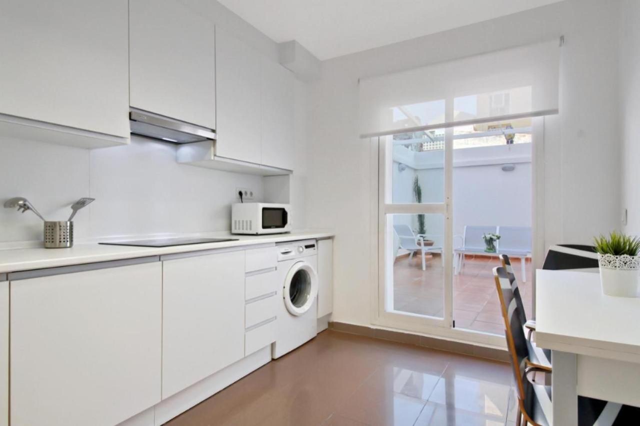 Apartmán Amplio Piso Con Terraza Màlaga Exteriér fotografie