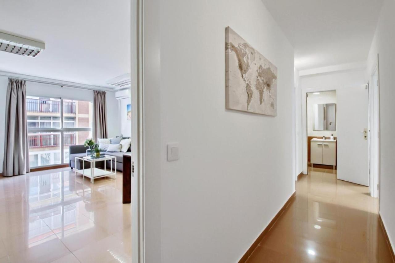 Apartmán Amplio Piso Con Terraza Màlaga Exteriér fotografie