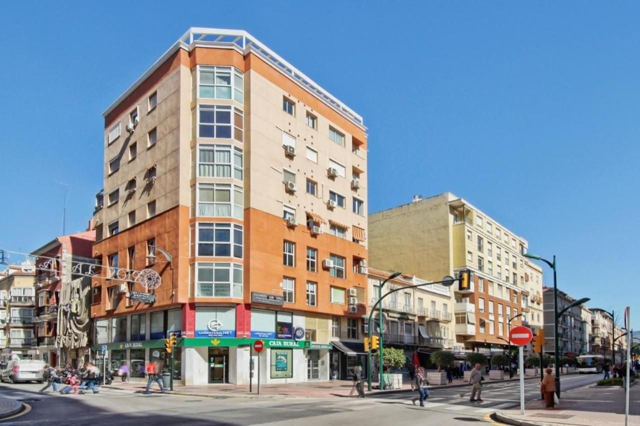 Apartmán Amplio Piso Con Terraza Màlaga Exteriér fotografie